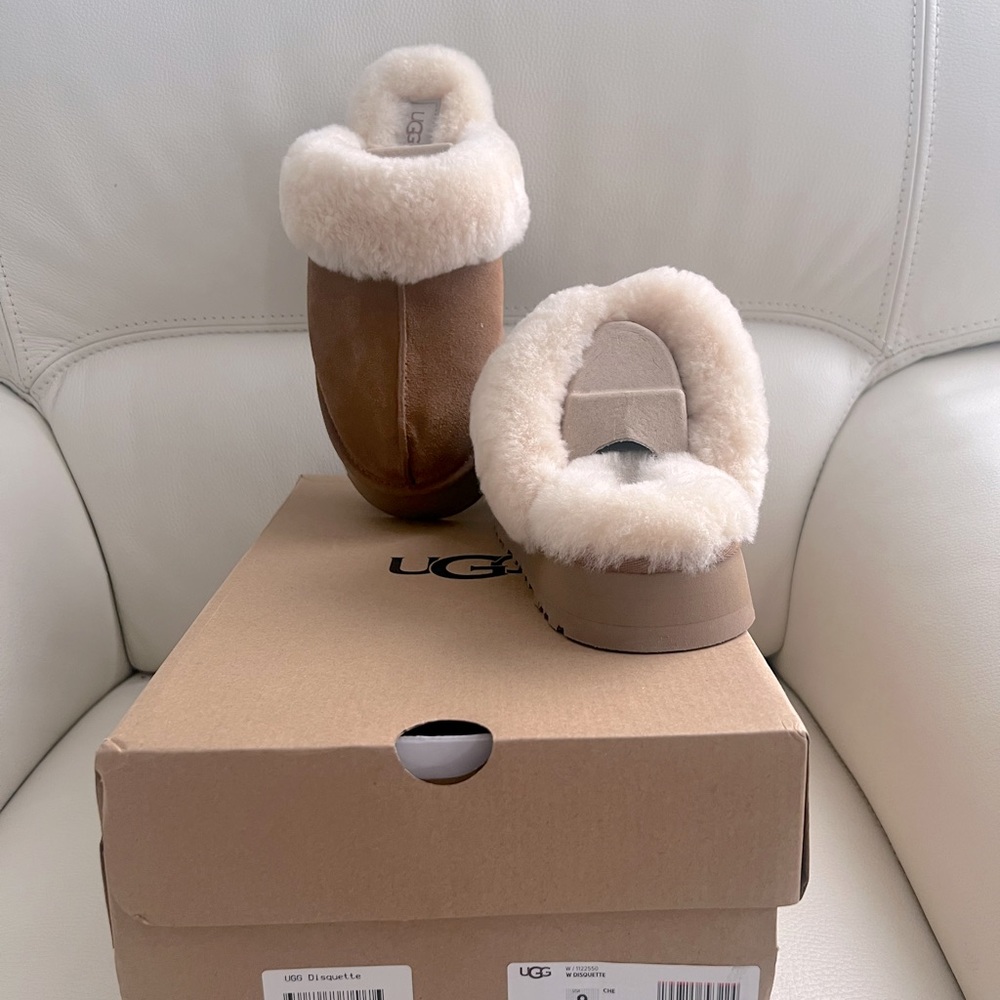 NWT UGG Disquette Slippers Chestnut - Women’s Slides Sheepskin Clog Mules - Picture 8 of 13